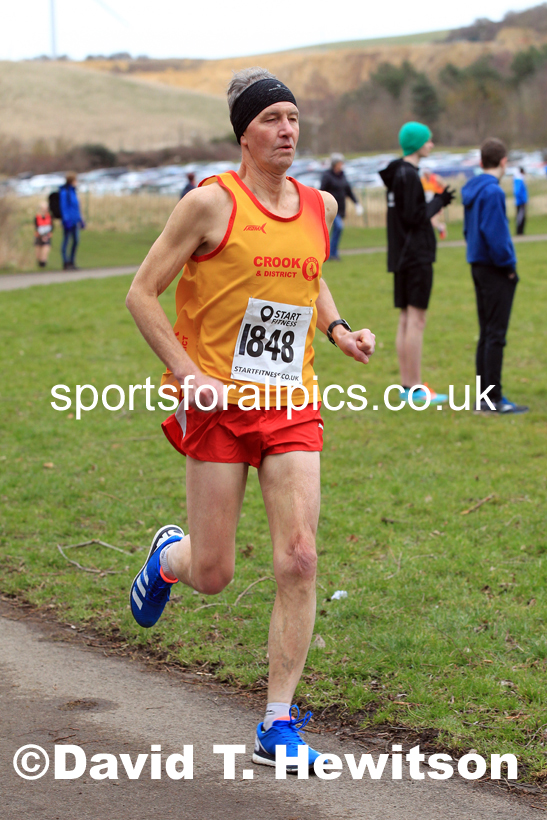 Senior women and veteran women and men over-50s NECAA Road Relay Champs., Hetton Lyons Park, Hetton le Hole, County Durham. Photo: David T. Hewitson/Sports for All Pics